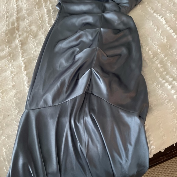 Excellent condition - Picture 2 of 3